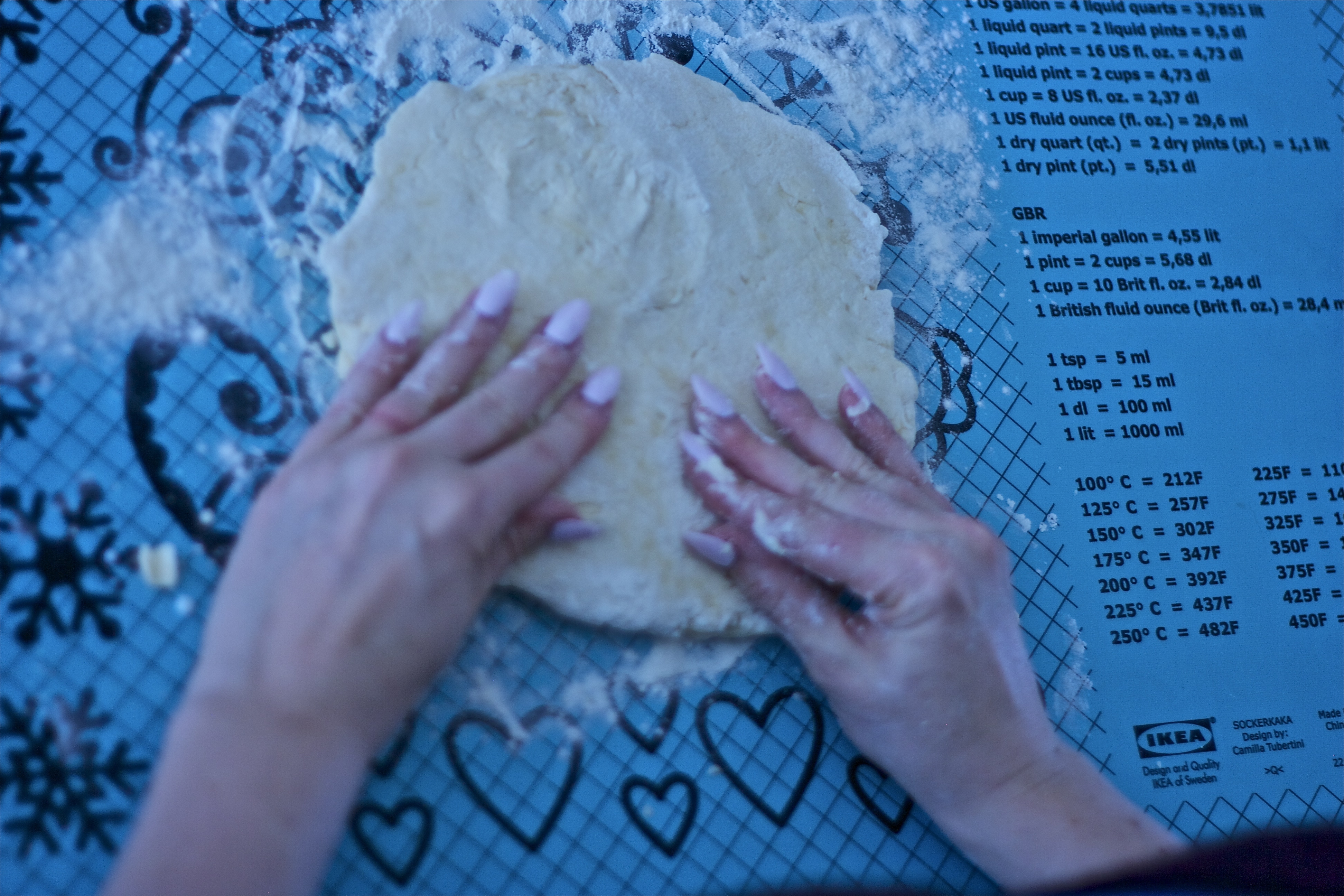 Easy Heart-Shaped Biscuits-2