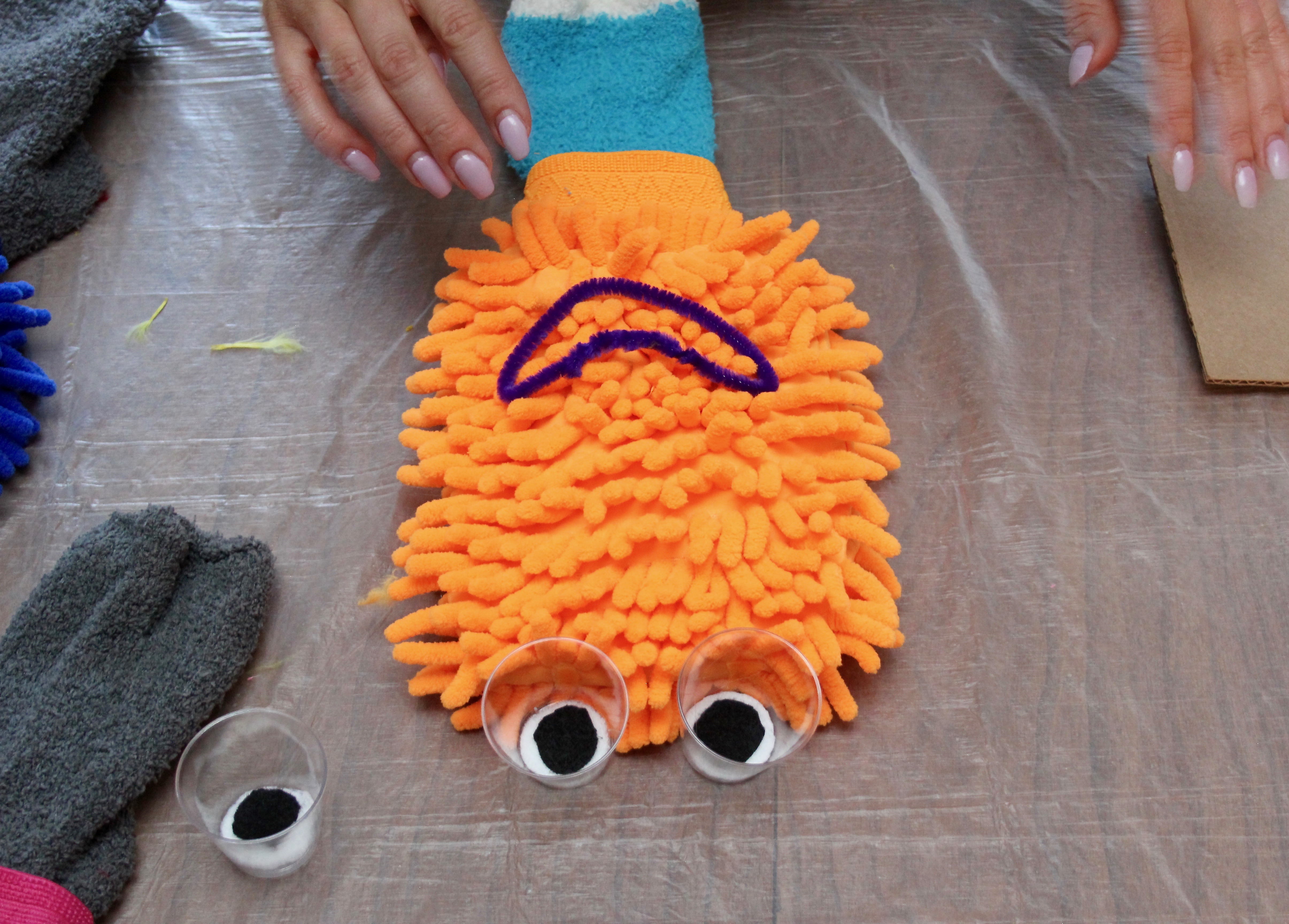 wash mitt monster puppets-7