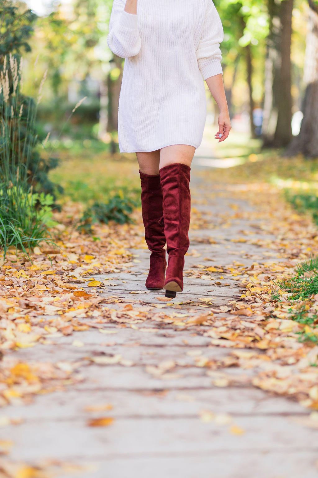 over the knee tassel boots