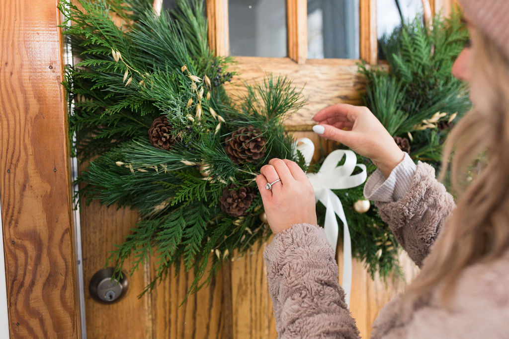 How to Keep Your Holiday Wreath Fresh-2