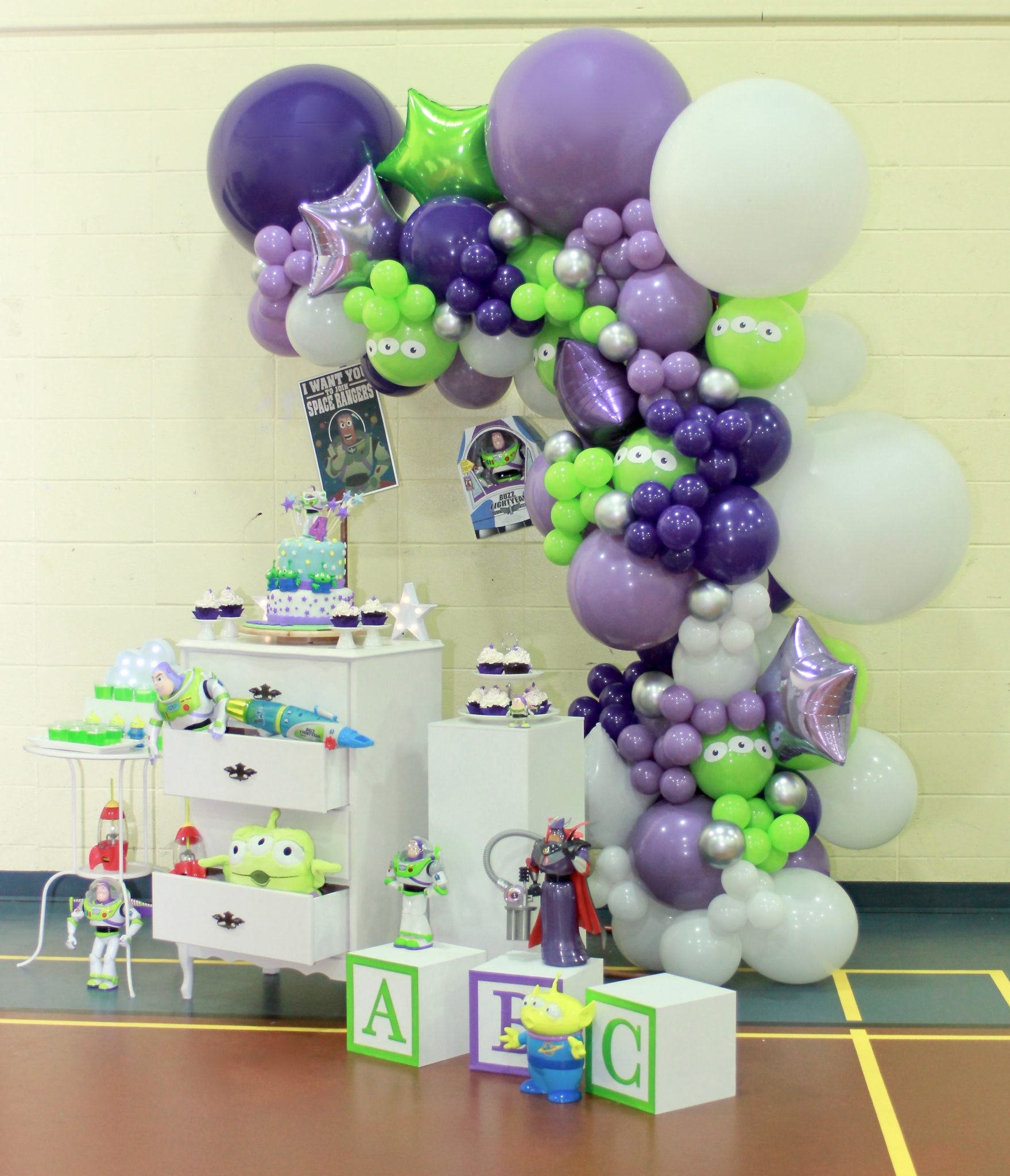 Buzz Lightyear Rave Throw A Super Cool Buzz Lightyear Birthday Party - Kari Skelton