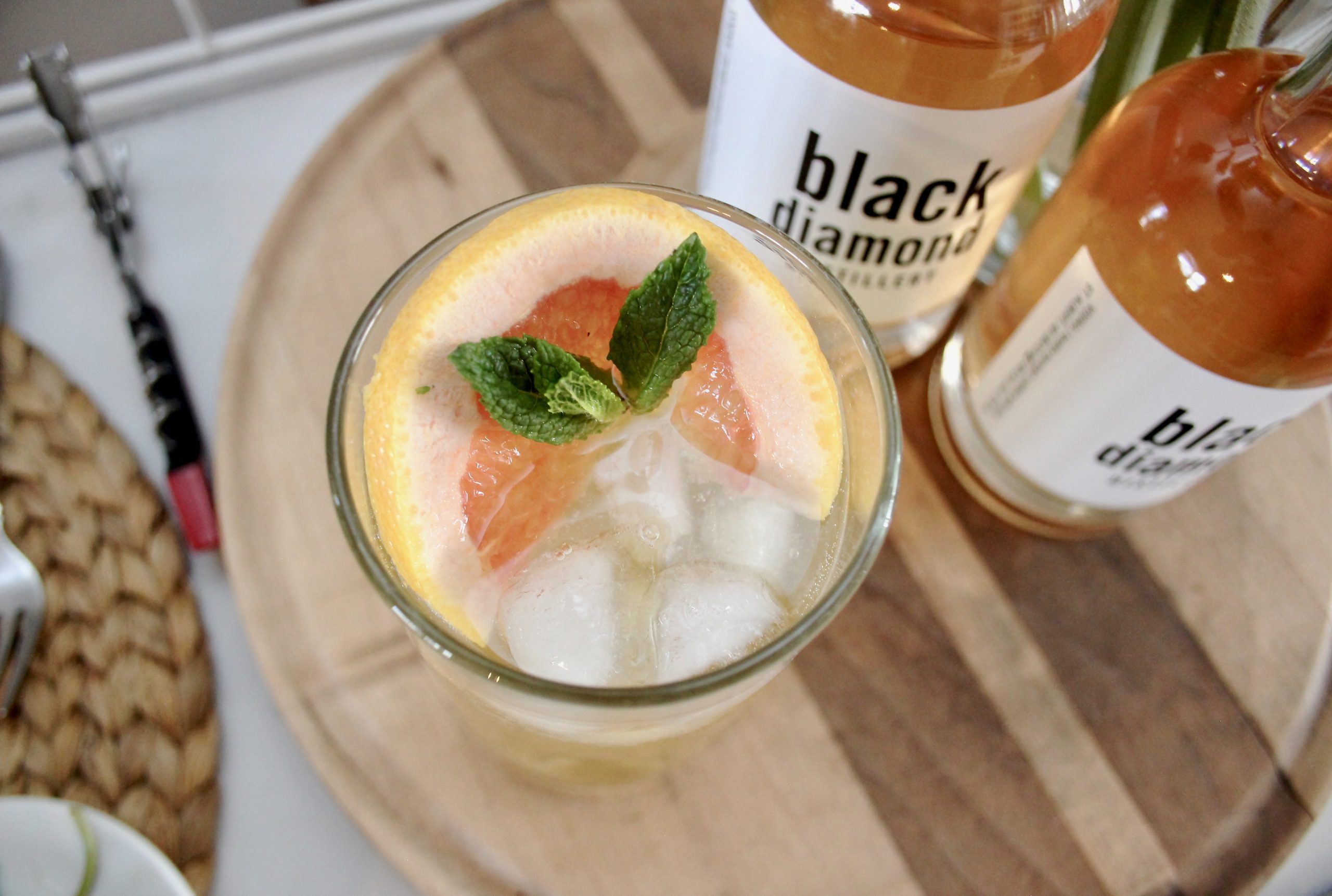 grapefruit kombucha cocktail-1