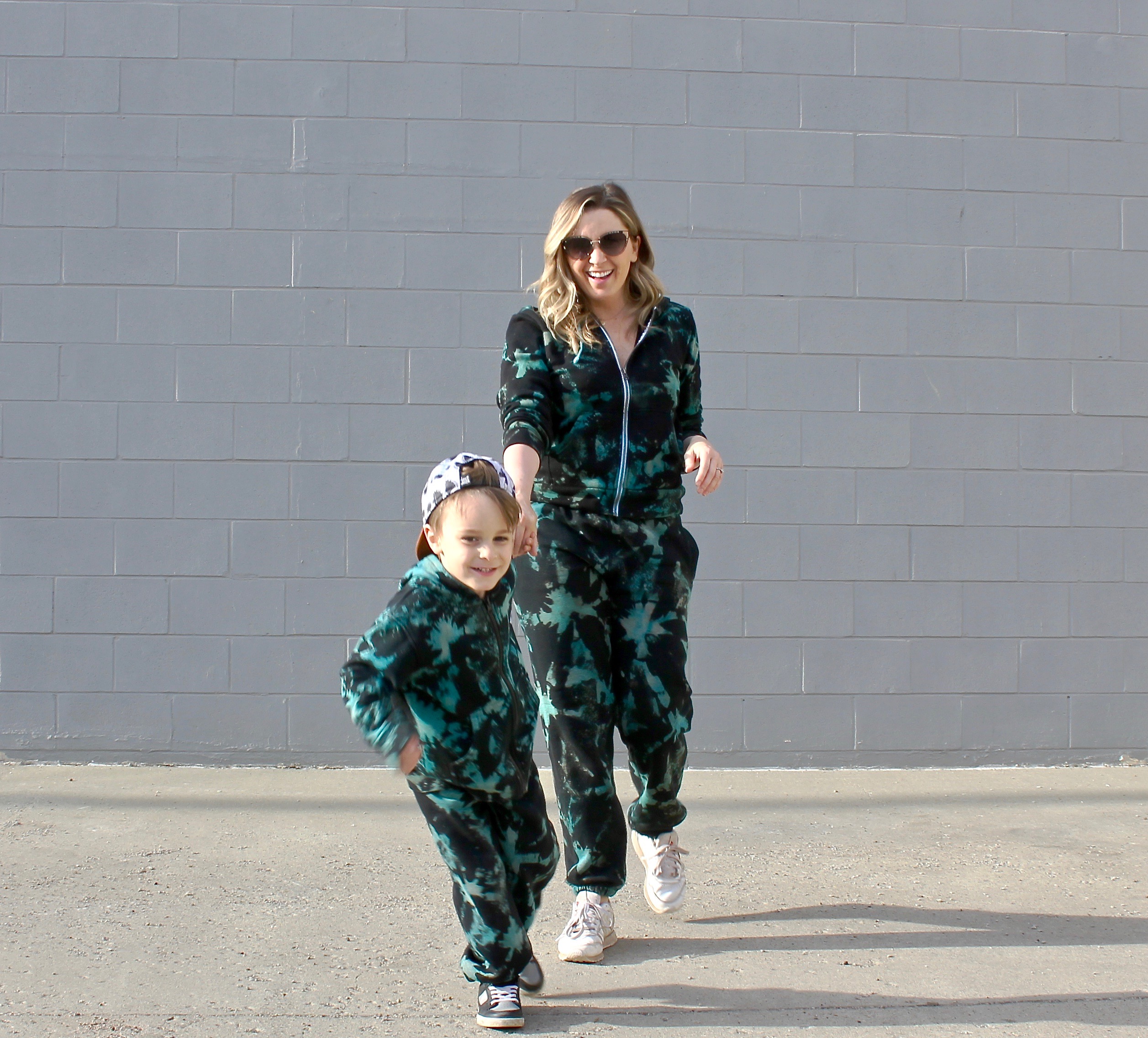 hand painted tie-dye sweatsuits-3