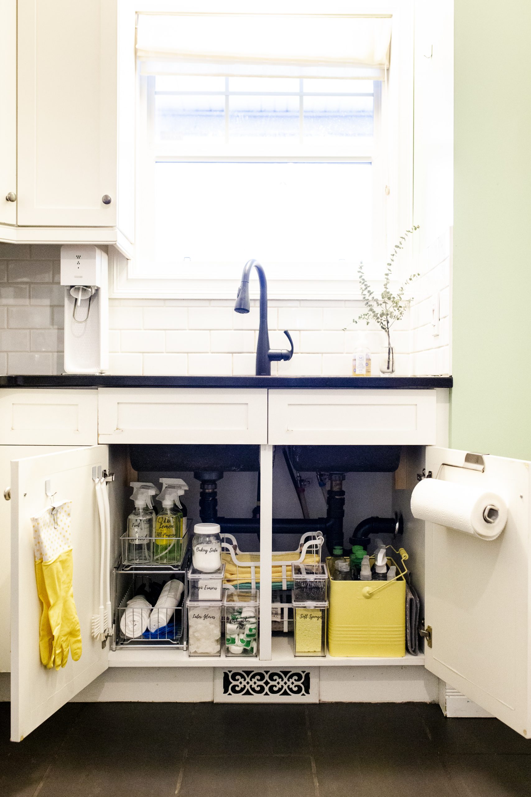 How to Organize Under the Kitchen Sink Cabinet 