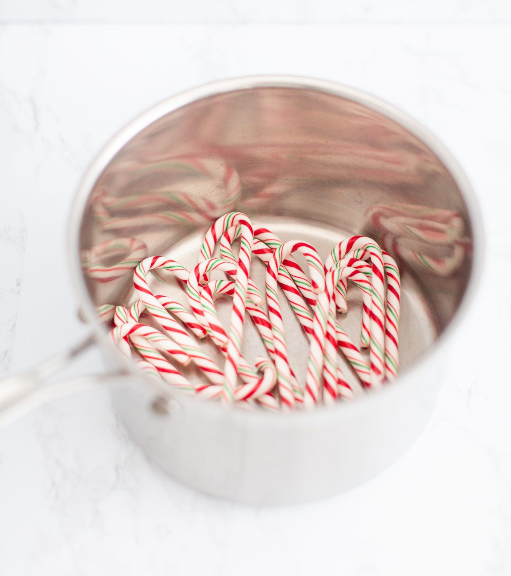 DIY Candy Cane Simple Syrup-3
